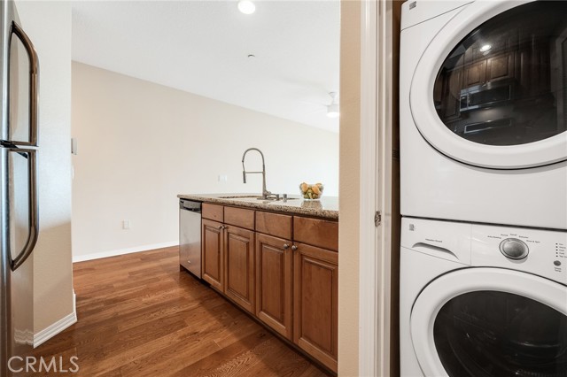 2750 ARTESIA BLVD, Redondo Beach, California 90278, 2 Bedrooms Bedrooms, ,2 BathroomsBathrooms,Residential,Sold,ARTESIA BLVD,SB23099709