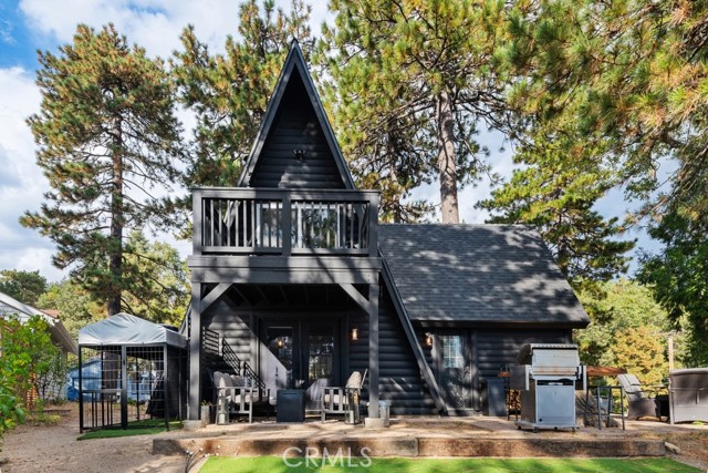 31427 Lightfoot Way, Running Springs, CA 92382