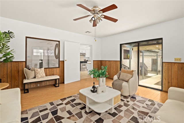 Detail Gallery Image 13 of 29 For 937 N Granada, Alhambra,  CA 91801 - 3 Beds | 2/1 Baths