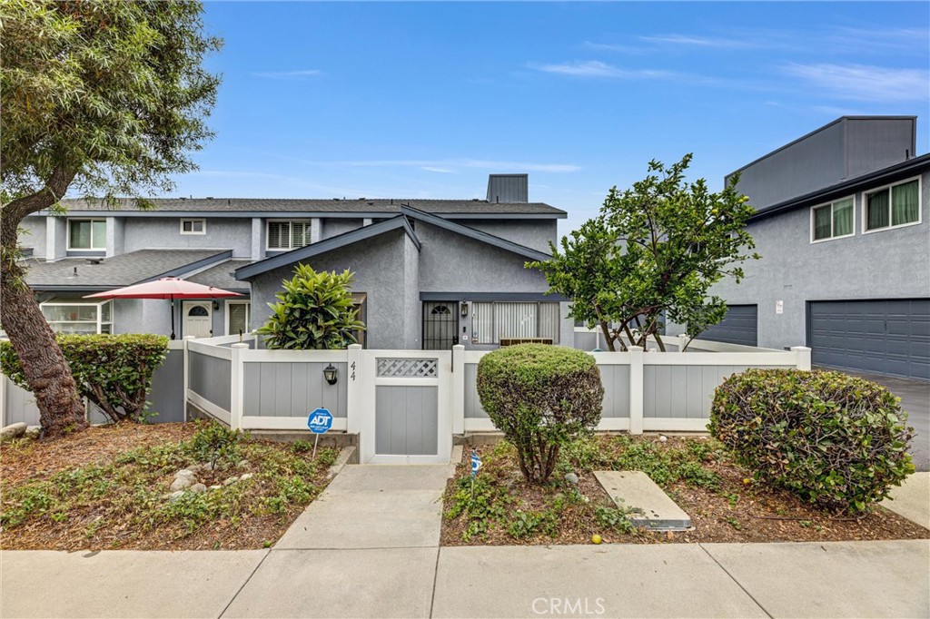 900 W Sierra Madre Avenue #44