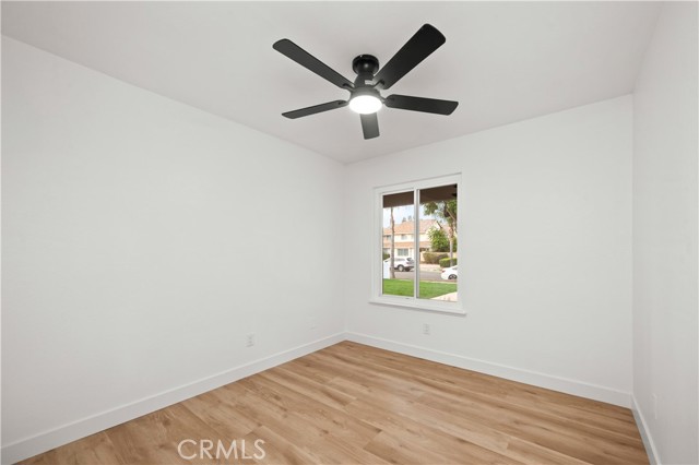 554 E Fairfield Court, Ontario CA: https://media.crmls.org/medias/d02ac4f5-bd6c-481e-aa24-b1ebb9374f00.jpg