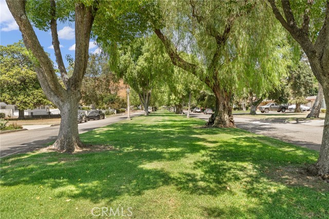 Detail Gallery Image 4 of 43 For 3002 Muscupiabe Dr, San Bernardino,  CA 92405 - 3 Beds | 1/1 Baths