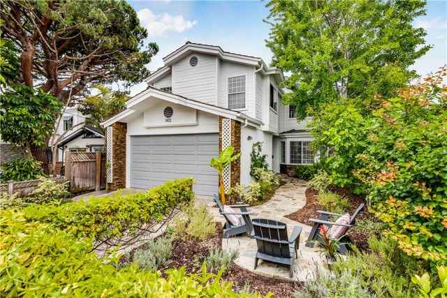 1413 Oak Manhattan Beach, California WE JUST FINISHED THE REMODEL...mint condition 3480 sq. ft. CAPE COD IN THE TREES. Perfectly situated to Walk to the BEACH, THE SHOPS & THE SCHOOLS. This is a large house with 4 BEDROOMS...PLUS AN UPSTAIRS OFFICE WHICH COULD EASILY BE CONVERTED TO THE 5th BEDROOM! Huge master suite with VAULTED CEILINGS, large walk-in closet, and an outdoor deck. WOOD FLOORS & newly installed floors upstairs. 2 FIREPLACES. Spacious Family Room opens to a large Chef's kitchen and charming Breakfast Nook. Lots of upgrades in this house including a recently installed 50-year roof! ENTERTAIN YOUR FAMILY & FRIENDS in the Sunny, LANDSCAPED WEST FACING ENCLOSED BACKYARD. Enjoy the lifestyle of the wonderful Tree Section...a truly Charming Neighborhood! This is a real gem! You won't be disappointed!