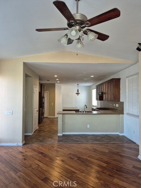 Detail Gallery Image 11 of 16 For 30282 Lamplighter Ln, Menifee,  CA 92584 - 4 Beds | 3 Baths