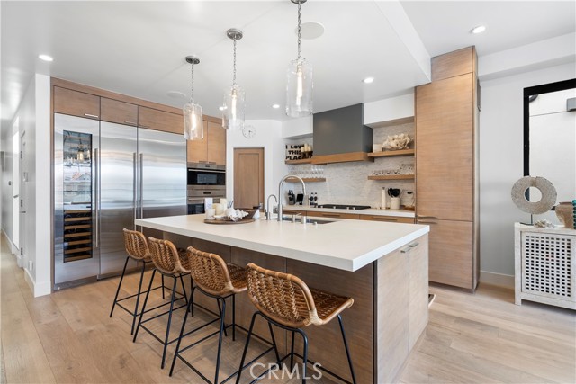 112 30th Street, Newport Beach CA: https://media.crmls.org/medias/d02c8562-142c-436d-961f-1493bbb4a8fe.jpg