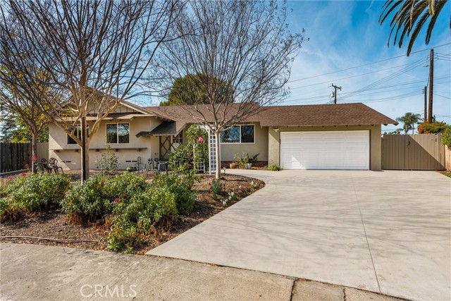 Detail Gallery Image 3 of 49 For 1532 Rainbow Dr., North Tustin,  CA 92705 - 3 Beds | 2 Baths