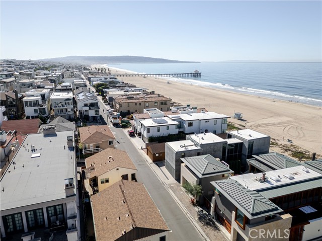 Detail Gallery Image 30 of 32 For 1812 Ocean Dr, Manhattan Beach,  CA 90266 - 2 Beds | 1 Baths