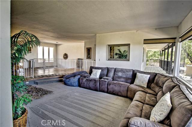 Detail Gallery Image 17 of 64 For 14772 Lyons Valley Rd, Jamul,  CA 91935 - 5 Beds | 5 Baths