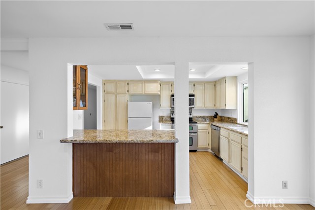 Detail Gallery Image 9 of 38 For 28402 Pacheco, Mission Viejo,  CA 92692 - 2 Beds | 2 Baths