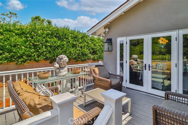 Detail Gallery Image 66 of 74 For 17141 Superior St, Northridge,  CA 91325 - 6 Beds | 4 Baths