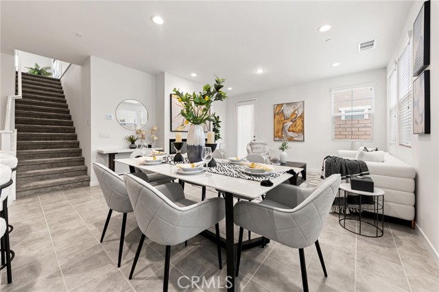 Detail Gallery Image 14 of 55 For 2972 E Calgary St, Ontario,  CA 91761 - 4 Beds | 3 Baths