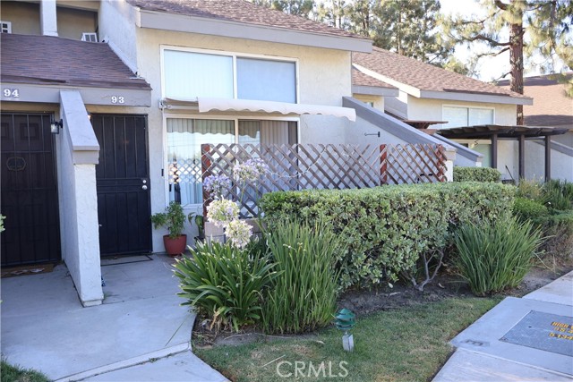 Detail Gallery Image 2 of 11 For 21301 Norwalk Bld #93,  Hawaiian Gardens,  CA 90716 - 1 Beds | 2 Baths