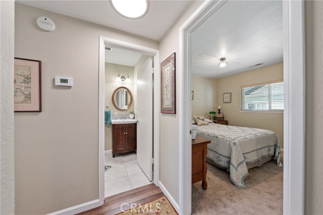 3498 Marina W Drive, Lakeport CA: https://media.crmls.org/medias/d030fff0-0745-41bd-ad26-f7ec05967e74.jpg