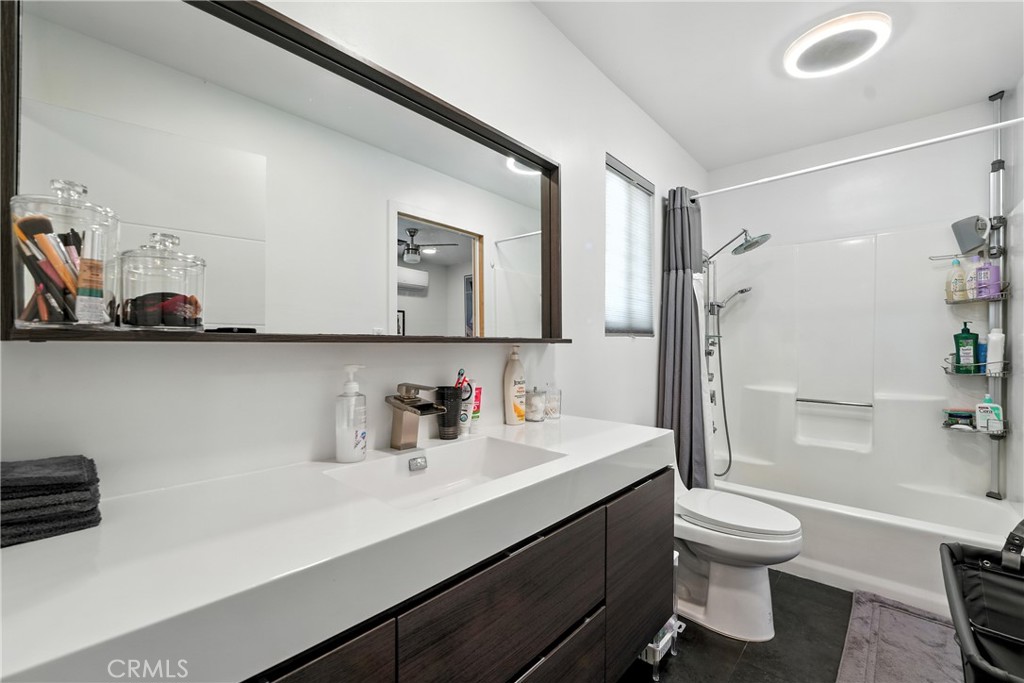 MLS #DW25183548 img 23