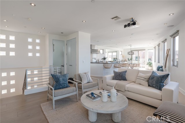 315 Gull St, Manhattan Beach, California 90266, 3 Bedrooms Bedrooms, ,3 BathroomsBathrooms,Residential,Sold,Gull St,SB23169861 315 Gull St, Manhattan Beach, California 90266, 3 Bedrooms Bedrooms, ,3 BathroomsBathrooms,Residential,Sold,Gull St,SB23169861