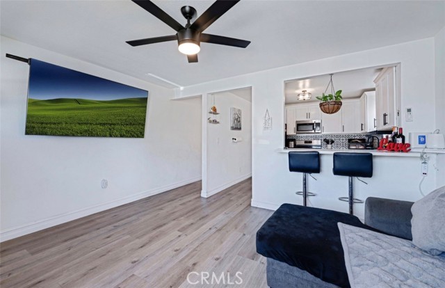 Detail Gallery Image 27 of 38 For 1056 W Gage, Los Angeles,  CA 90044 - 4 Beds | 2 Baths