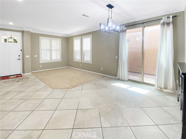 3318 Ridge Park Court, Long Beach CA: https://media.crmls.org/medias/d033fbcb-0286-4494-b9d1-7759c7c58421.jpg