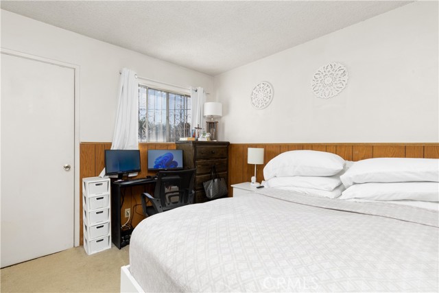 Detail Gallery Image 16 of 32 For 2038 Marigold, Pomona,  CA 91767 - 4 Beds | 2 Baths