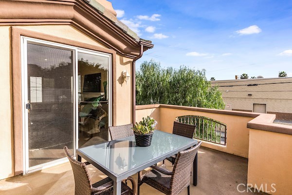 2113 Mathews Avenue, Redondo Beach, California 90278, 3 Bedrooms Bedrooms, ,2 BathroomsBathrooms,Residential,Sold,Mathews,SB18024022