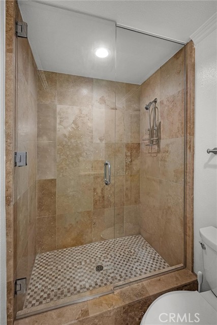 1205 S Catalina S Avenue, Redondo Beach CA: https://media.crmls.org/medias/d034a187-e97f-43dc-8286-6aab9dd310fc.jpg