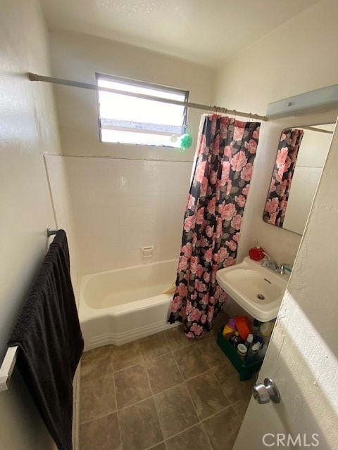 Detail Gallery Image 25 of 43 For 8721 Lyndora St, Downey,  CA 90242 - – Beds | – Baths
