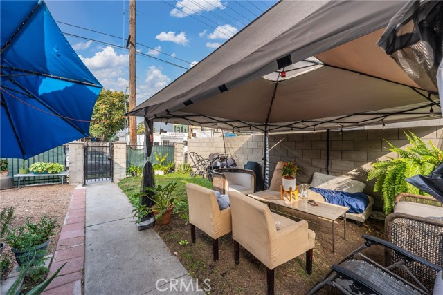 Detail Gallery Image 29 of 38 For 6118 S Main, Los Angeles,  CA 90003 - 6 Beds | 3/2 Baths