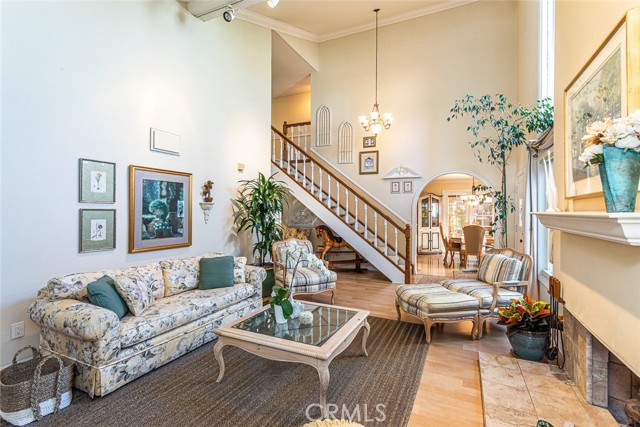 22435 Silver Spur, Lake Forest CA: https://media.crmls.org/medias/d035e705-ac78-4089-bcaa-df2f4b47d882.jpg