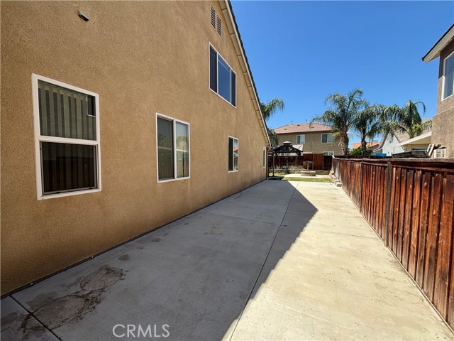 1896 Meridian Street, San Jacinto CA: https://media.crmls.org/medias/d036467d-d098-4d5a-a512-586cd4dc085d.jpg