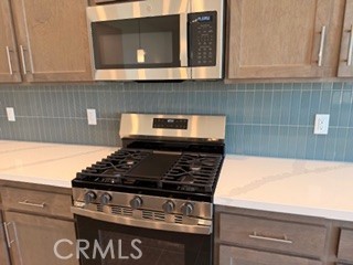 6318 Rainy Pass, Hesperia CA: https://media.crmls.org/medias/d0368e83-fa6b-4a49-81a4-631b422e78ea.jpg