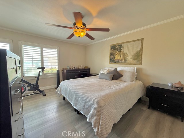 Detail Gallery Image 12 of 28 For 16065 Surprise Ln, Huntington Beach,  CA 92649 - 3 Beds | 3 Baths