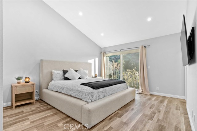 Detail Gallery Image 28 of 37 For 1881 Alpha Rd #8,  Glendale,  CA 91208 - 2 Beds | 3 Baths