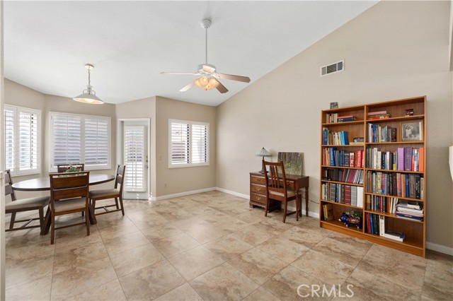 Detail Gallery Image 14 of 31 For 44239 Fenner, Lancaster,  CA 93536 - 3 Beds | 2 Baths