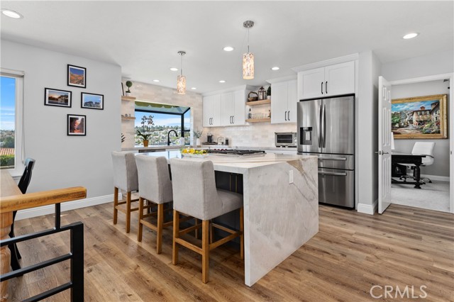 22685 Barlovento, Mission Viejo CA: https://media.crmls.org/medias/d0386de0-329c-4ab6-8b27-010d9d40dd2b.jpg
