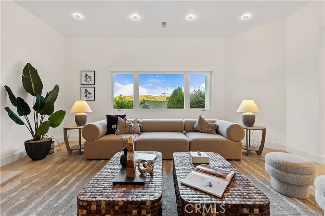 Detail Gallery Image 29 of 72 For 10533 Morada, Orange,  CA 92869 - 4 Beds | 4/1 Baths