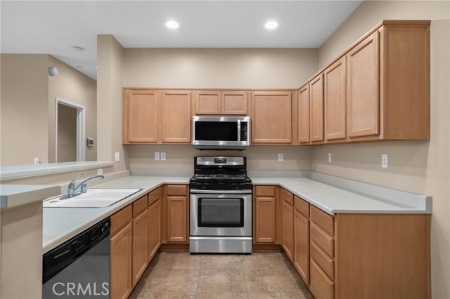 Detail Gallery Image 12 of 30 For 10375 Church #13,  Rancho Cucamonga,  CA 91730 - 2 Beds | 2 Baths