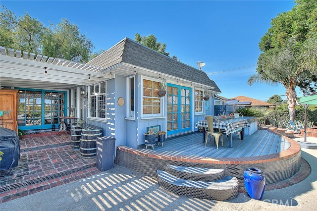 Detail Gallery Image 14 of 61 For 1429 Garretson, Corona,  CA 92879 - 4 Beds | 3 Baths