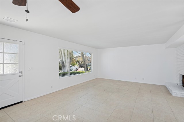 Detail Gallery Image 8 of 18 For 705 Orchid Ave, Corona Del Mar,  CA 92625 - 3 Beds | 3 Baths