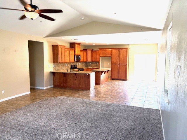 Detail Gallery Image 3 of 14 For 4032 Wood Creek Ct, Merced,  CA 95348 - 4 Beds | 2 Baths