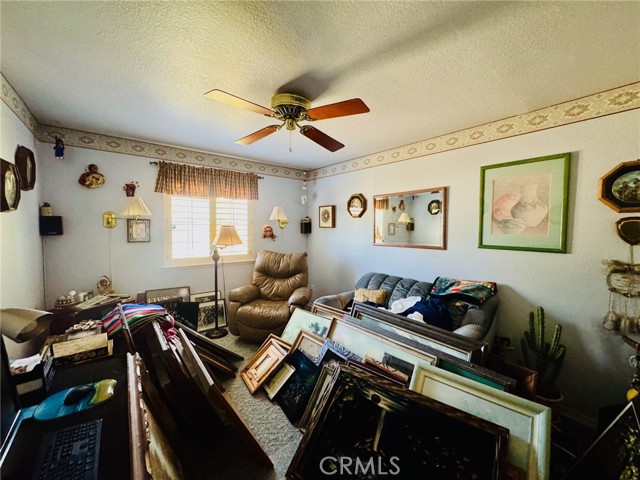 Detail Gallery Image 18 of 26 For 4189 W Providence Ave, Fresno,  CA 93722 - 3 Beds | 2 Baths