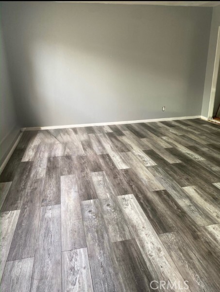 Detail Gallery Image 2 of 3 For 240 Avenida Granada #1,  San Clemente,  CA 92672 - 3 Beds | 2 Baths