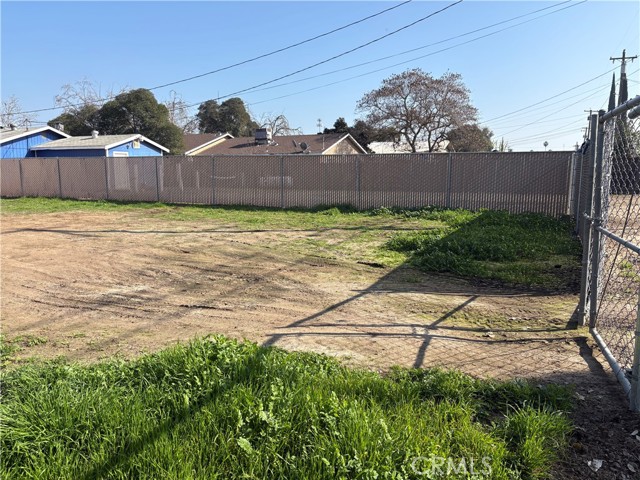 Detail Gallery Image 2 of 2 For 3883 Santa Fe, Le Grand,  CA 95333 - 2 Beds | 1 Baths