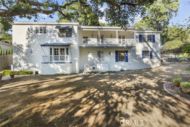 1815 Las Flores Drive, Glendale CA: https://media.crmls.org/medias/d03bcd46-0813-4f48-8ef2-b86bbe0bc562.jpg