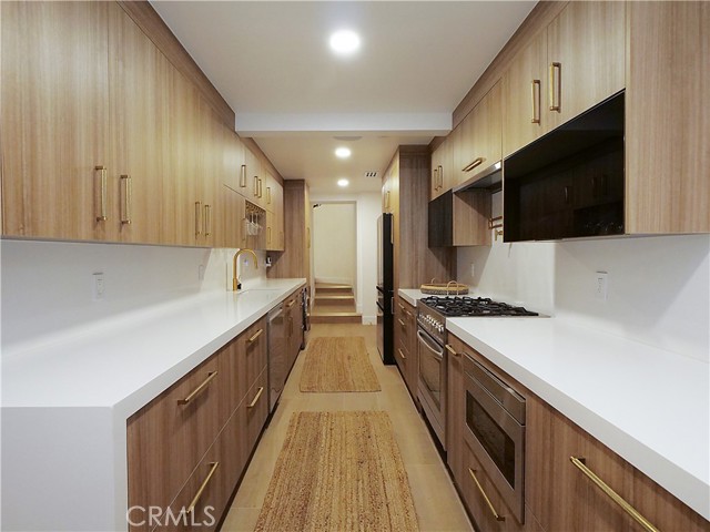 Detail Gallery Image 27 of 58 For 32551 Seacliff Dr, Rancho Palos Verdes,  CA 90275 - 4 Beds | 3/1 Baths