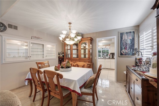 9909 Merced River Avenue, Fountain Valley CA: https://media.crmls.org/medias/d03c884d-6573-4a4a-a06d-2e68ffabffd4.jpg