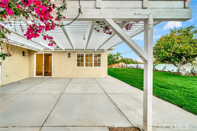 Detail Gallery Image 20 of 35 For 23248 Community St, West Hills,  CA 91304 - 4 Beds | 3 Baths