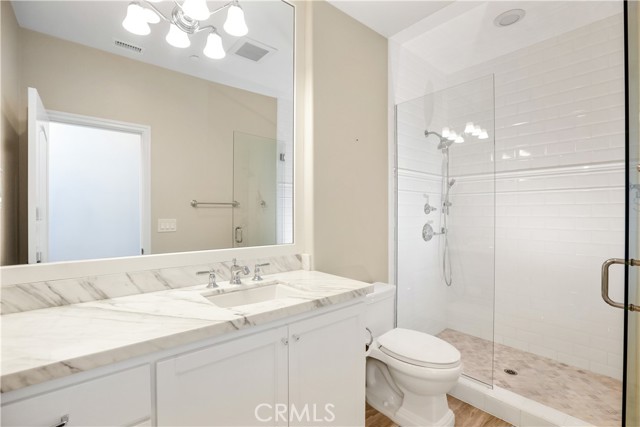 26 Woods Trail, Irvine CA: https://media.crmls.org/medias/d03ead70-b6db-473d-92eb-ab6b49f7af80.jpg