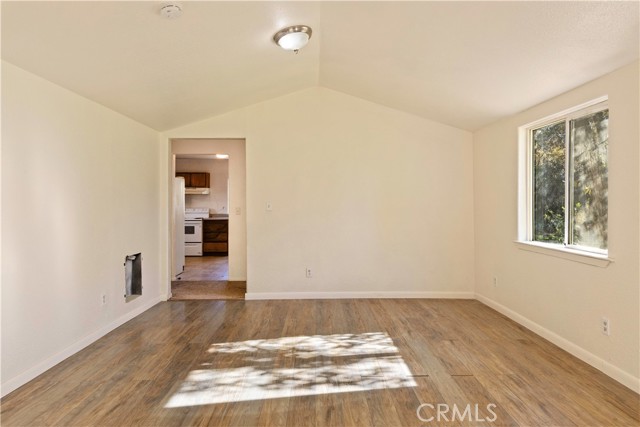 Detail Gallery Image 10 of 42 For 3628 Sycamore, Clearlake,  CA 95422 - 2 Beds | 1/1 Baths