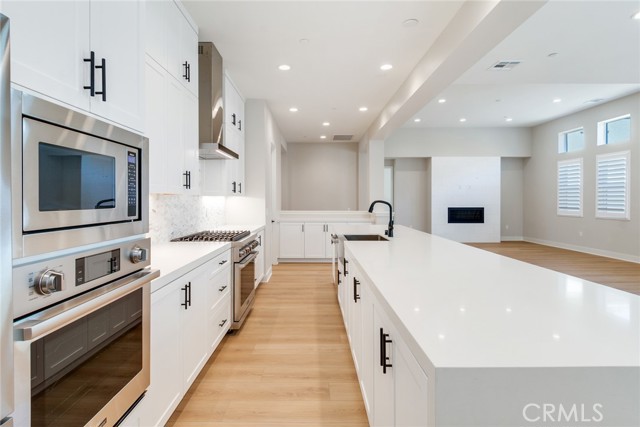 Detail Gallery Image 23 of 26 For 6548 Canyon Oaks Dr, Simi Valley,  CA 93063 - 4 Beds | 3/1 Baths