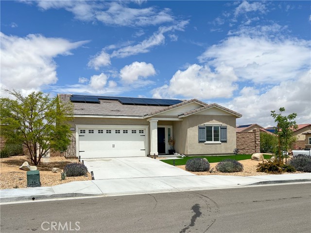 Detail Gallery Image 2 of 42 For 13122 Sierra Padre Way, Victorville,  CA 92394 - 3 Beds | 2 Baths