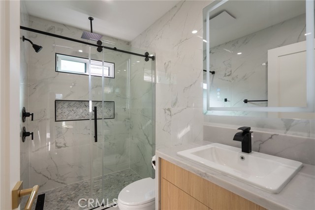 Detail Gallery Image 10 of 22 For 4868 La Roda, Los Angeles,  CA 90041 - 3 Beds | 1 Baths